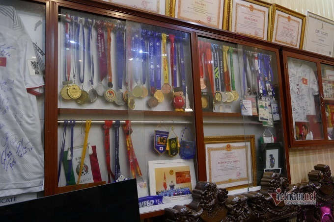 Đoàn Văn Hậu: Từ cậu bé chăn bò thành người hùng sân cỏ