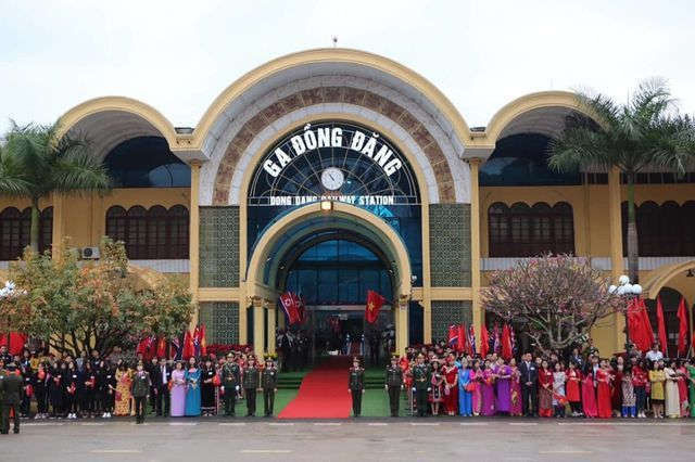 Xem lại hình ảnh lần đầu tiên Việt Nam đón - tiễn nguyên thủ quốc gia tại ga tàu hỏa - 9