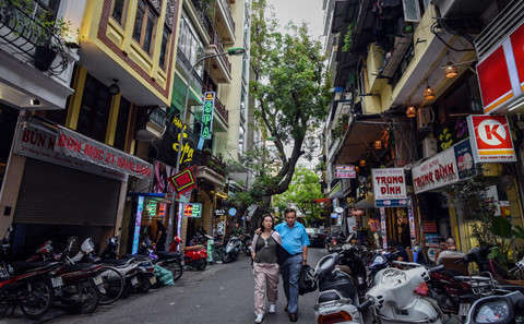 Diem mat nhung tuyen pho Ha Noi co gia dat ngang New York, Paris hinh anh 6 