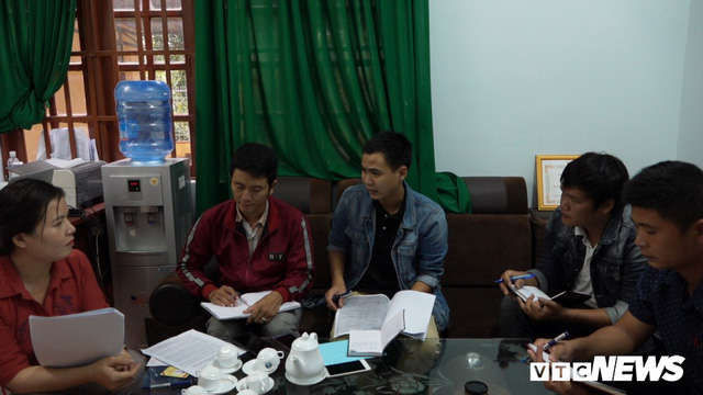 Hàng chục tấn bùn thải Nhà máy Alumin Nhân Cơ đổ trái phép ở Đắk Nông - Ảnh 2.