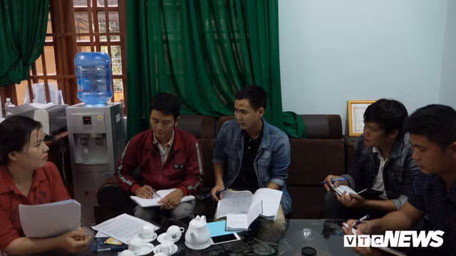 Hàng chục tấn bùn thải Nhà máy Alumin Nhân Cơ đổ trái phép ở Đắk Nông - Ảnh 2.