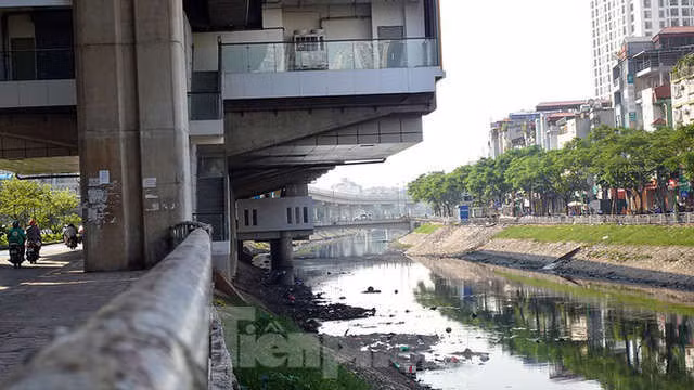 Cận cảnh đường sắt xây dựng hơn một thập kỷ, đội vốn hơn 18 nghìn tỷ - Ảnh 4.