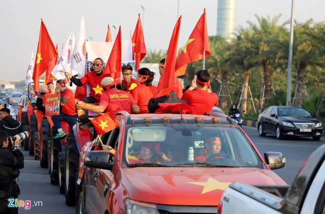 May bay dua nha vo dich SEA Games ha canh xuong Noi Bai hinh anh 28 