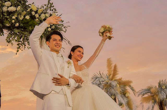 Ông Cao Thắng khóc cảm ơn Đông Nhi trong đám cưới đẹp như mơ - 14