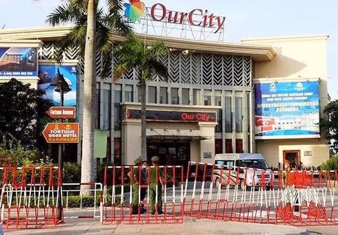 Khu đô thị Our City bị bao vây để điều tra trung tâm cờ bạc do người Trung Quốc vận hành.