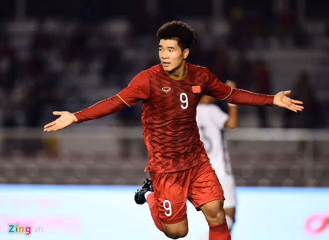 Ha Campuchia 4-0, U22 Viet Nam vao chung ket SEA Games hinh anh 33 