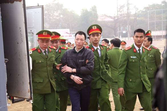 Cận cảnh 9 bị cáo vụ án hiếp dâm tập thể, sát hại man nữ sinh Điện - ảnh 4