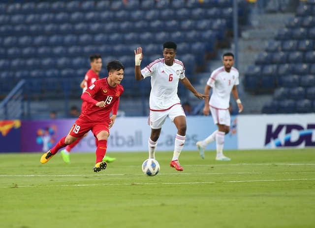 U23 Việt Nam 0-0 U23 UAE (Hết hiệp 1): Thế trận căng thẳng - 6