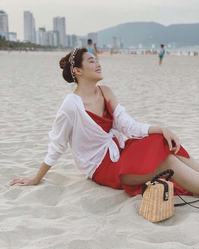 A hau 2 Tuong San mac sanh dieu, choi hang hieu khong kem ai hinh anh 5 