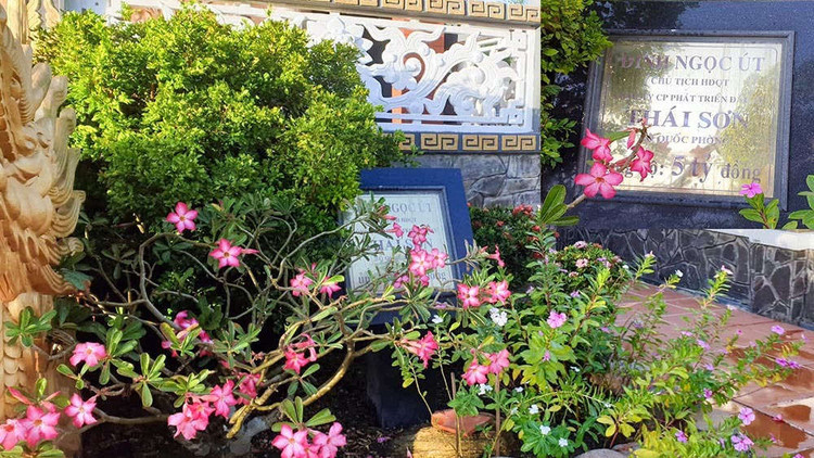 Cựu bí thư Hậu Giang Huỳnh Minh Chắc nói về Út 'trọc' tài trợ 5 tỉ xây phủ đường