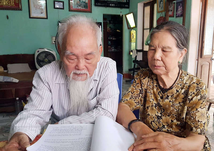 Nhà giáo 86 tuổi tiết lộ 2 nguyên tắc vàng dạy con thành tiến sĩ