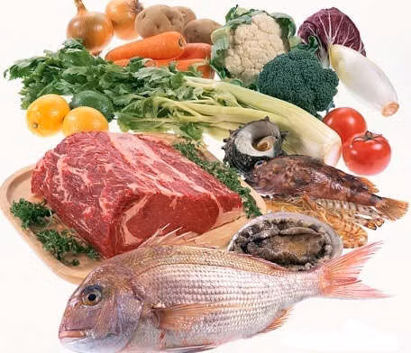 Bổ sung dưỡng chất đầy đủ ngăn ngừa chứng khô và rụng tóc