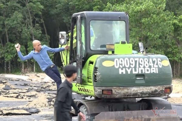 Vụ địa ốc Alibaba, Nguyễn Thái Luyện chỉ đạo nhân viên 'làm lớn chuyện'