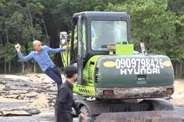 Vụ địa ốc Alibaba, Nguyễn Thái Luyện chỉ đạo nhân viên 'làm lớn chuyện'