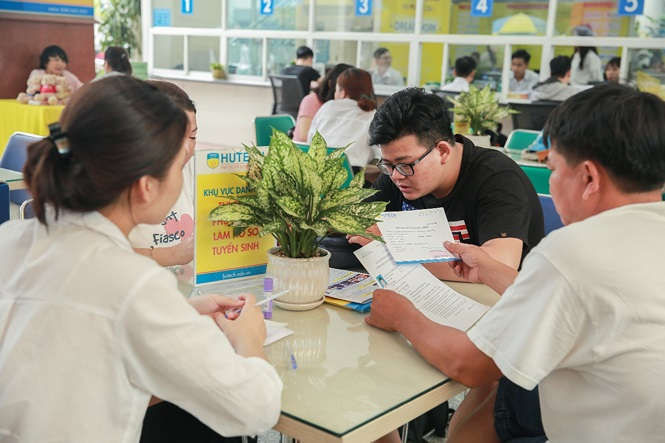 Trượt nguyện vọng đợt 1, thí sinh còn những 'giải pháp' nào? - ảnh 1