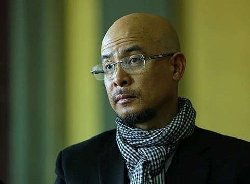 Dù tỏ ra mệt mỏi nhưng ông Đặng Lê Nguyên Vũ vẫn cho thấy ông rất "tỉnh" tại Tòa.