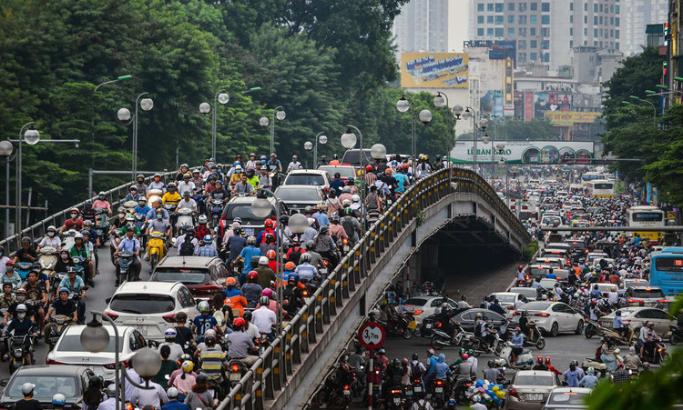 7 trieu xe co va 33 diem den un tac hinh anh 30 