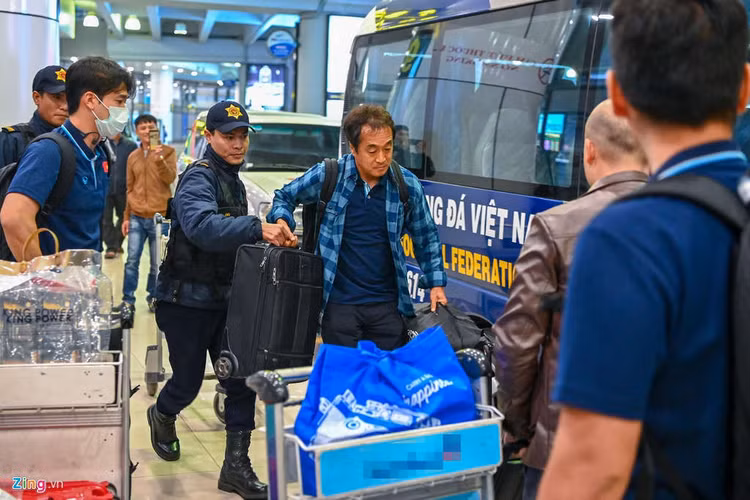 U23 Viet Nam duoc nguoi ham mo chao don sau that bai hinh anh 8 8_zing.jpg