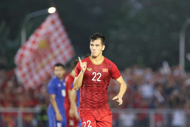 Hòa Thái Lan, U22 Việt Nam gặp Campuchia ở bán kết - ảnh 5
