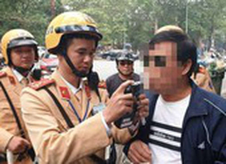 Tước bằng lái tích hợp, tài xế có được quyền lái xe?