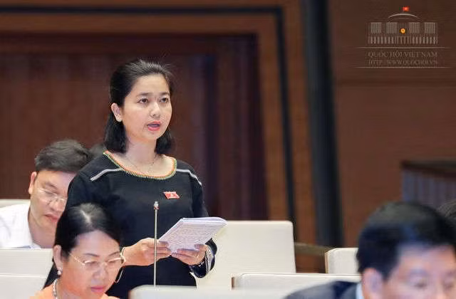 “Sống ở làng, cả trẻ con, cứ lễ hội là uống rượu thôi!” - 2