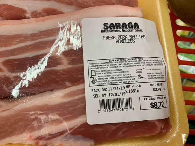 Thịt heo tại siêu thị Mỹ giá khoảng 8,8 USD/kg (H.B)