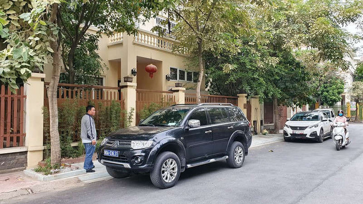 Đang khám nhà Chánh văn phòng Thành ủy Hà Nội - ảnh 2