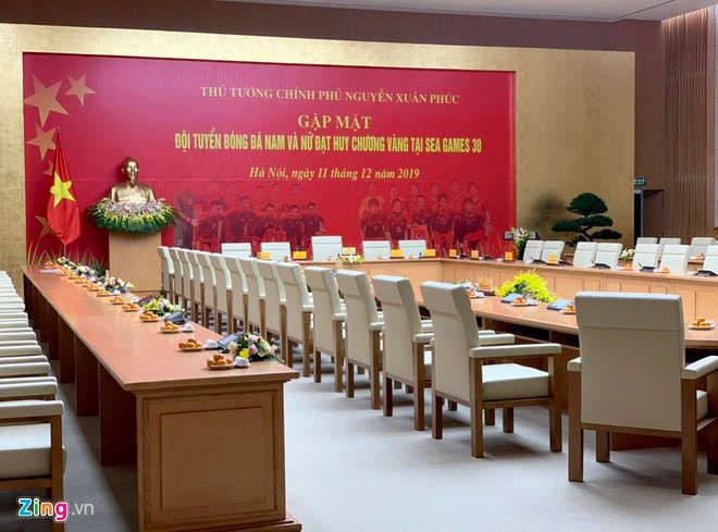 May bay dua nha vo dich SEA Games ha canh xuong Noi Bai hinh anh 15 