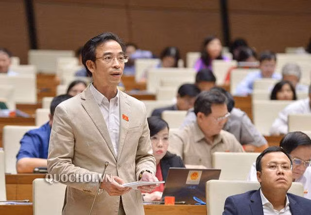 “Thạc sĩ xe ôm, thạc sĩ Grab không phải là nhân tài!” - 1