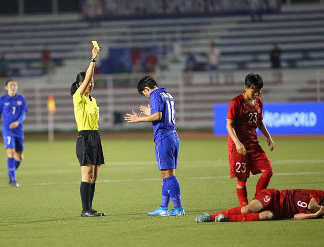 Đánh bại Thái Lan, đội tuyển nữ Việt Nam giành HCV SEA Games 30 - 13
