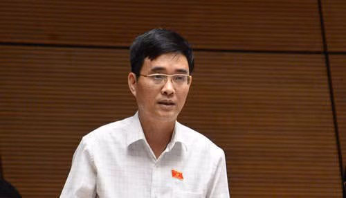 Đại biểu Hoàng Quang Hàm. Ảnh: Cổng Thông tin Quốc hội