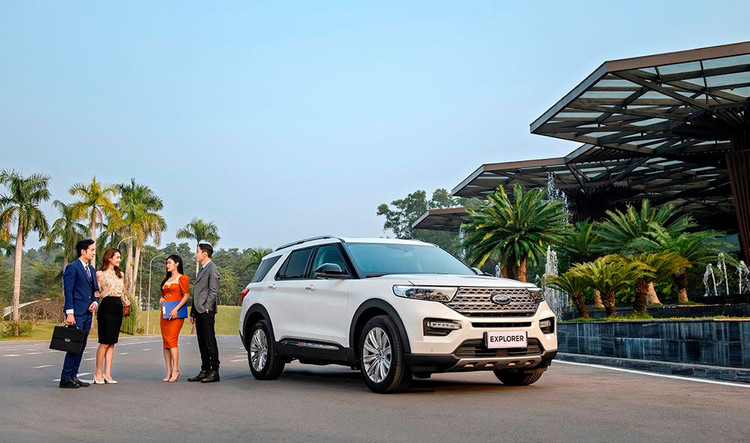 ford-explorer-hoan-toan-moi.jpg