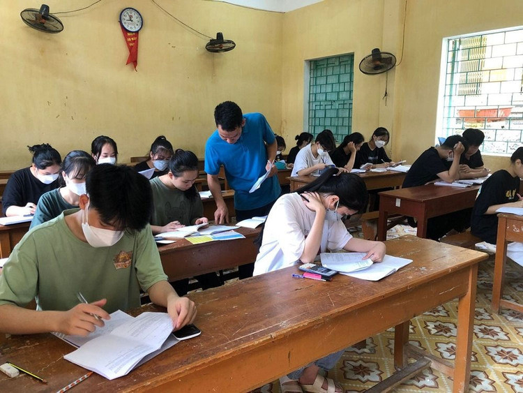 thi-thpt-050722-2.jpg