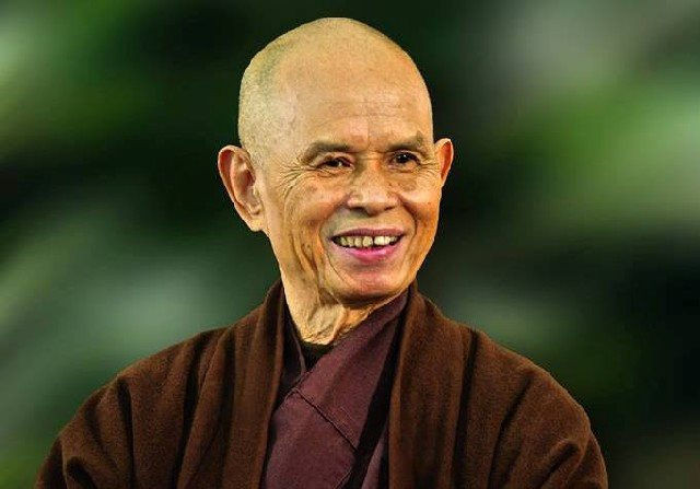 thien-su-thich-nhat-hanh-bo-ngoai-giao-.jpg