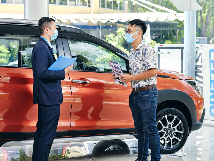 Dịch vụ tài chính dành cho khách hàng mua xe du lịch Suzuki bao gồm nhiều gói sản phẩm tài chính đa dạng, thích hợp cho cả cá nhân và doanh nghiệp.