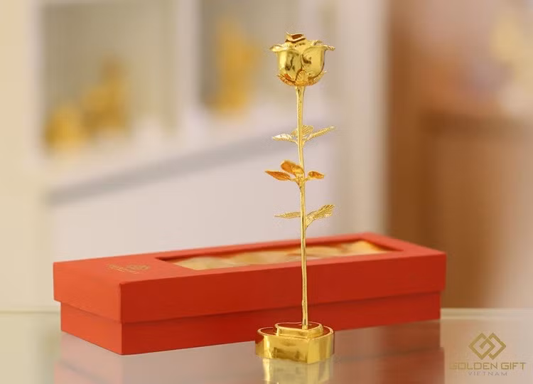 hoa-hong-de-trai-tim-ma-vang-24k-qua-tang-sep-su_.jpg