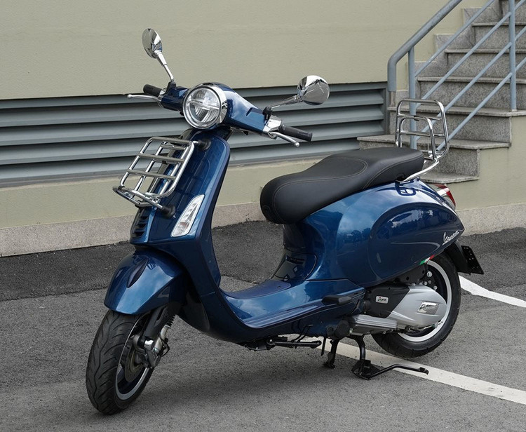 lua-chon-yen-tieu-chuan-moi-cho-vespa-primavera-.jpg