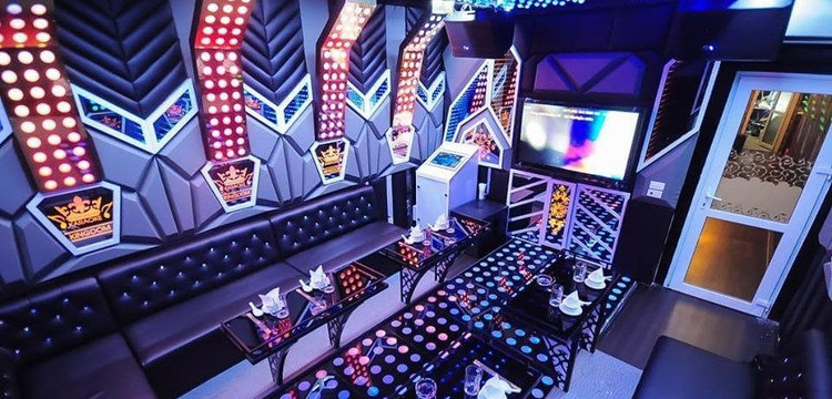 mot-phong-karaoke-tai-tphcm.jpg