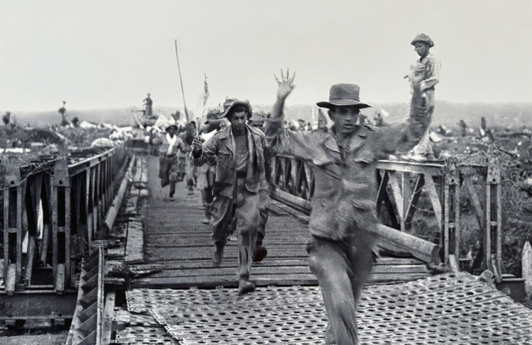 Ky uc cuu TNXP Dien Bien Phu: “Thang roi, oi troi khoc, mung qua!“-Hinh-4