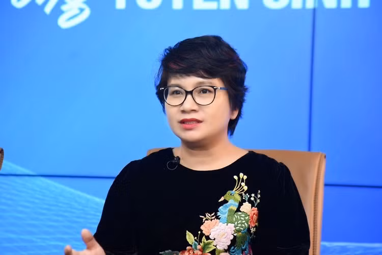 Tuyen sinh lop 10, thi tot nghiep THPT 2025: Phep thu voi Bo GD&DT va hoc sinh?-Hinh-2