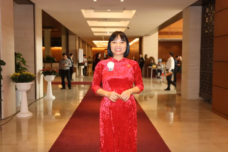 Tuyen sinh lop 10, thi tot nghiep THPT 2025: Phep thu voi Bo GD&DT va hoc sinh?-Hinh-5