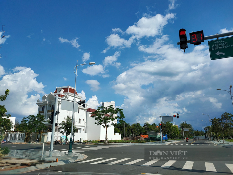 Cận cảnh khu đô thị du lịch biển Tập đoàn Rạng Đông bị khởi tố - Hình 10 Can canh khu do thi du lich bien Tap doan Rang Dong bi khoi to-Hinh-10