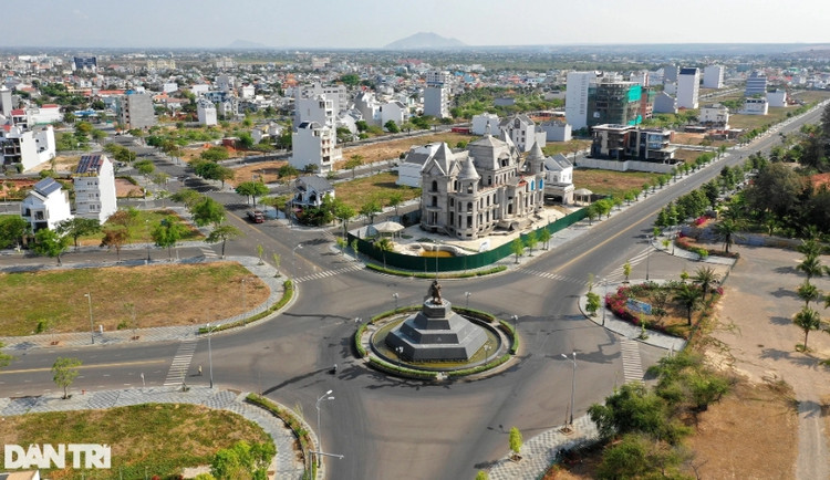 Cận cảnh khu đô thị du lịch biển Tập đoàn Rạng Đông bị khởi tố - Hình 5 Can canh khu do thi du lich bien Tap doan Rang Dong bi khoi to-Hinh-5