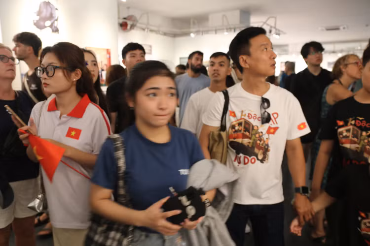 Nguoi tre tim ve ky uc hao hung dip le Thong nhat dat nuoc-Hinh-11