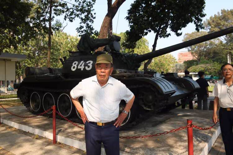 Xuc dong ky uc ngay 30/4: 'Giai phong roi, ve voi bam roi!'-Hinh-4