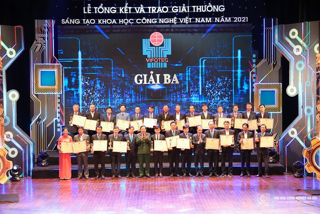 PGS.TS Nguyen Huu Phan: Nha khoa hoc tre voi 45 bai bao quoc te-Hinh-3