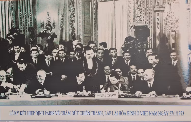 Anh: Ky uc khong the nao quen ve chien dich “Dien Bien Phu tren khong”-Hinh-14