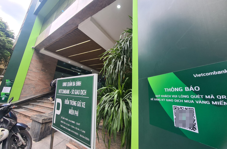 Ngan hang ban vang mieng SJC online, khong con canh nguoi dan xep hang-Hinh-10