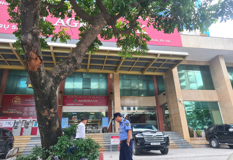 Ngan hang ban vang mieng SJC online, khong con canh nguoi dan xep hang-Hinh-8