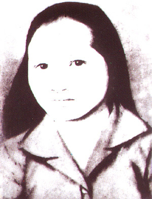 Chum anh: Chan dung 10 co gai Nga ba Dong Loc phuc dung bang AI-Hinh-15